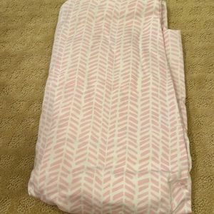 Pottery Barn Kids Chevron Crib Sheet